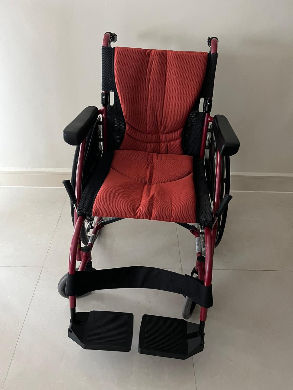 (二手)手動輪椅_醫學工程輪椅105F24 18"_輕微使用痕跡（原價$4770） - 天天代步