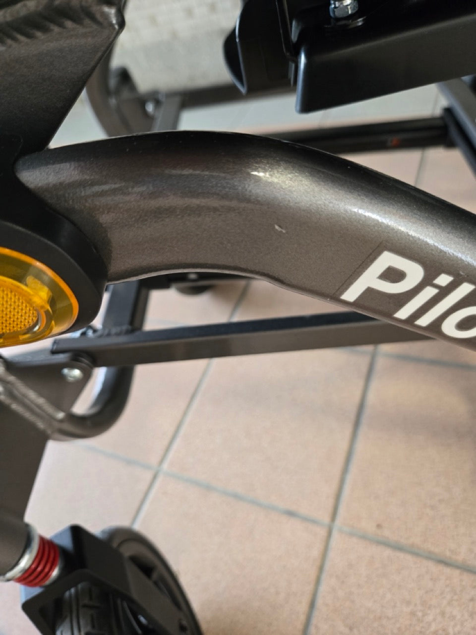 (二手)電動輪椅_Pilot_EW6500a_輕微使用痕跡(原價$6588)
