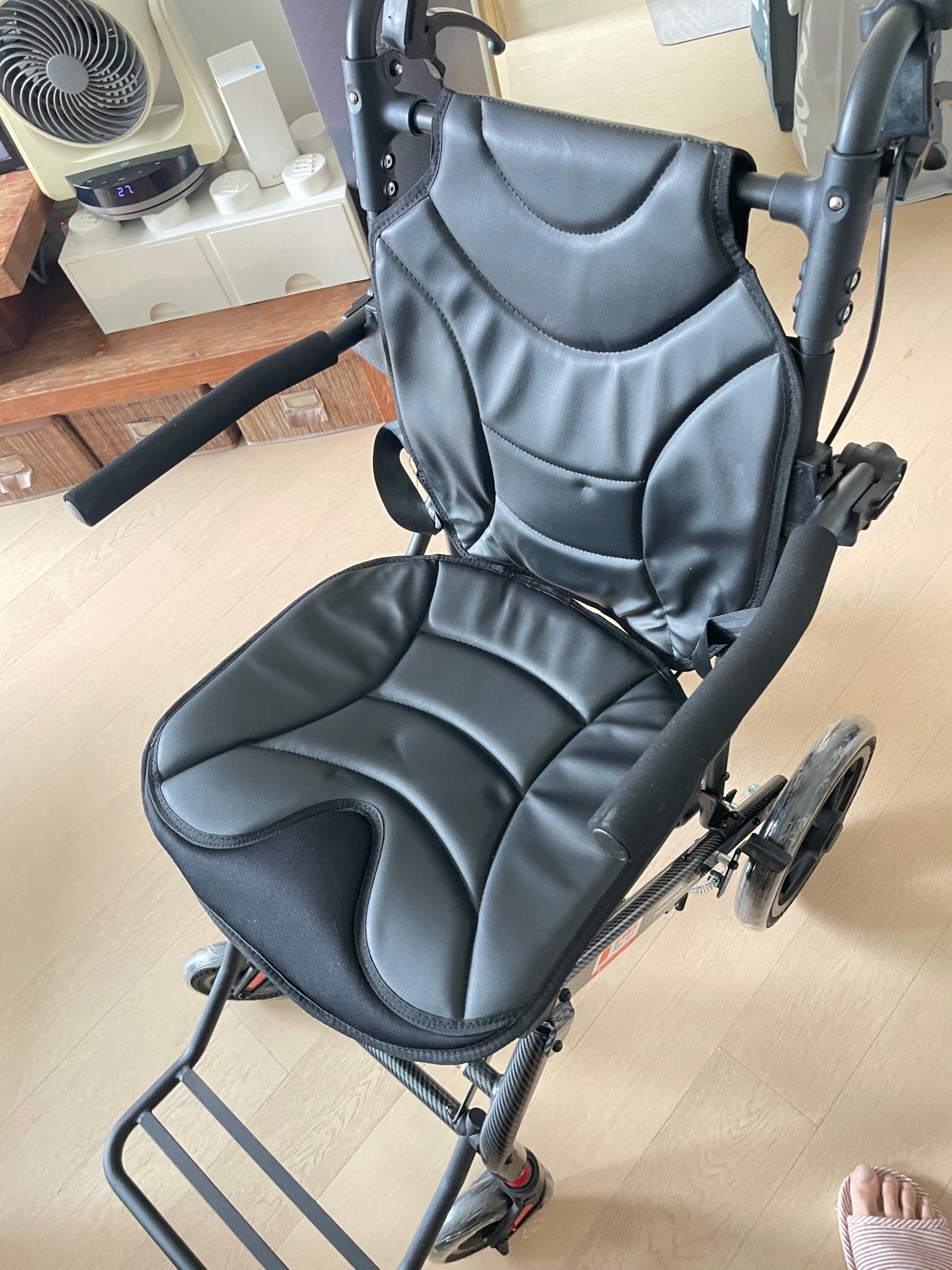 (二手)手動輪椅_(原價$2200) - 天天代步