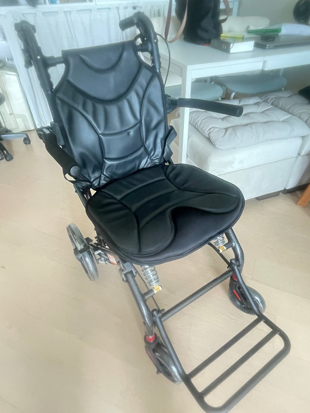 (二手)手動輪椅_(原價$2200) - 天天代步