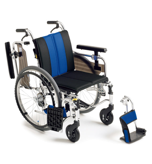 日本品牌 Miki MYU-4-22 (多功能輪椅)22寸實心大輪手推輪椅
