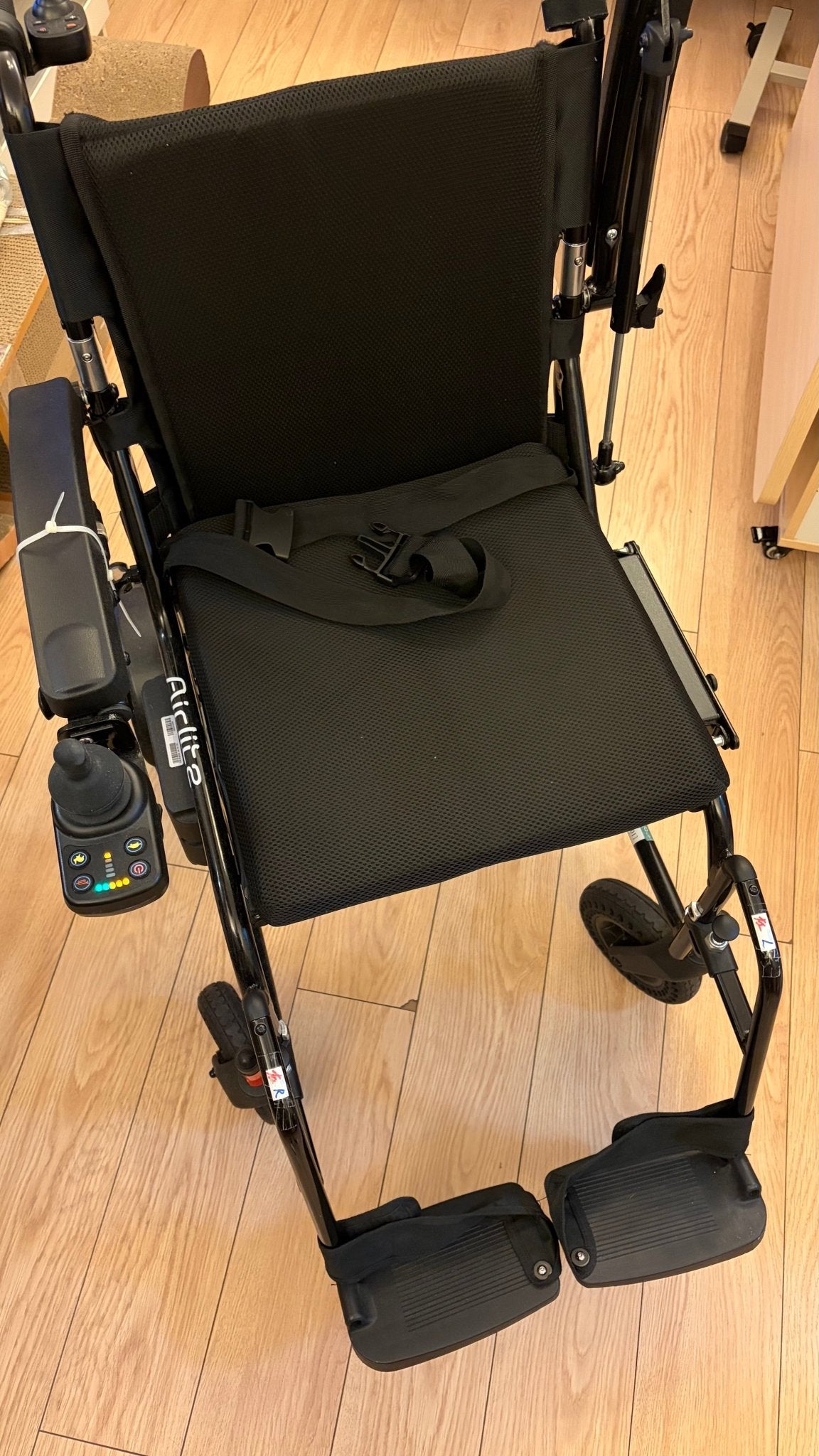 (二手)電動輪椅_Airlite_Advanced Airlite_輕微使用痕跡(原價$12000) - 天天代步