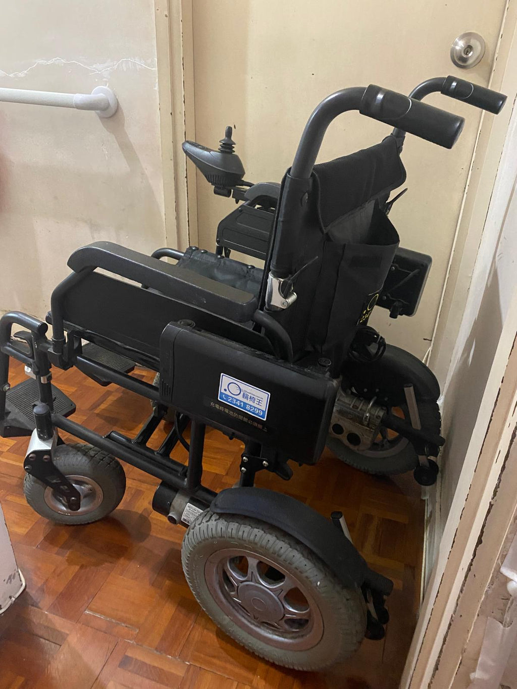 (二手)電動輪椅_EC82M245032ALGBL_功能良好但外觀有瑕疵（原價$22000） - 天天代步