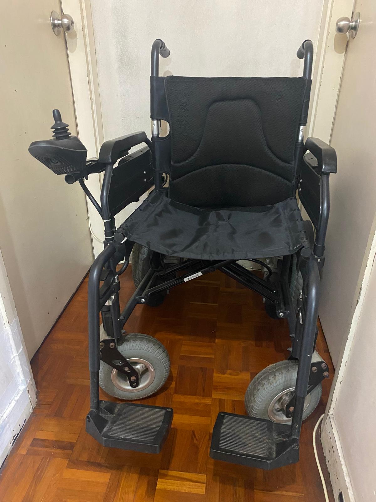 (二手)電動輪椅_EC82M245032ALGBL_功能良好但外觀有瑕疵（原價$22000） - 天天代步