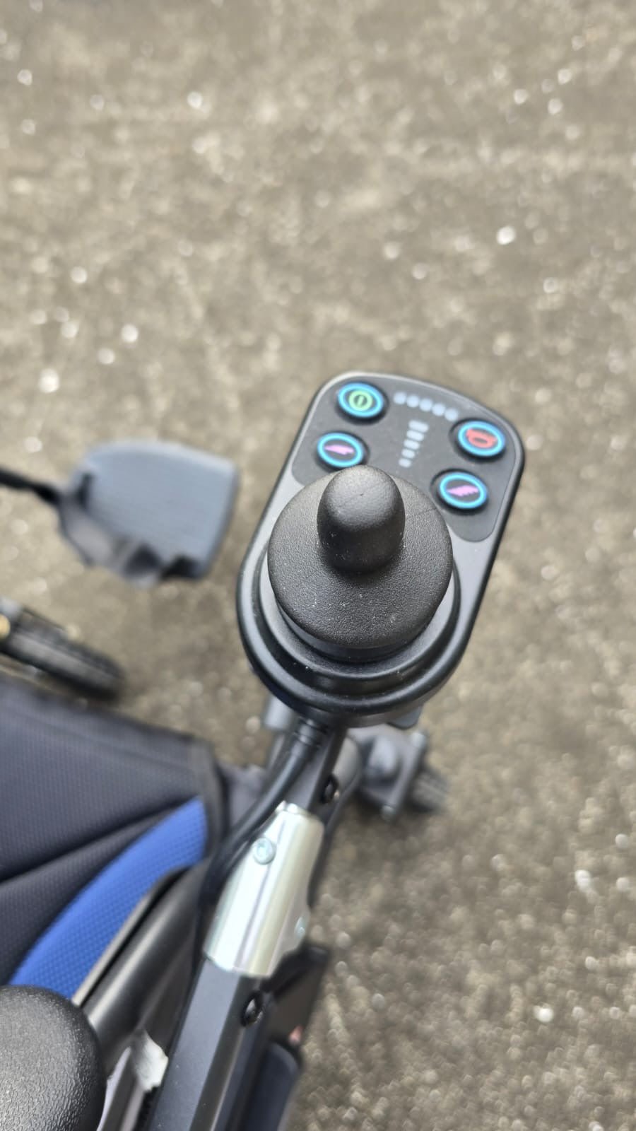 (二手)電動輪椅_EGO AIR 全地型電動輪椅（46cm座闊)_使用少於10次，接近全新_(原價$ 12500) - 天天代步