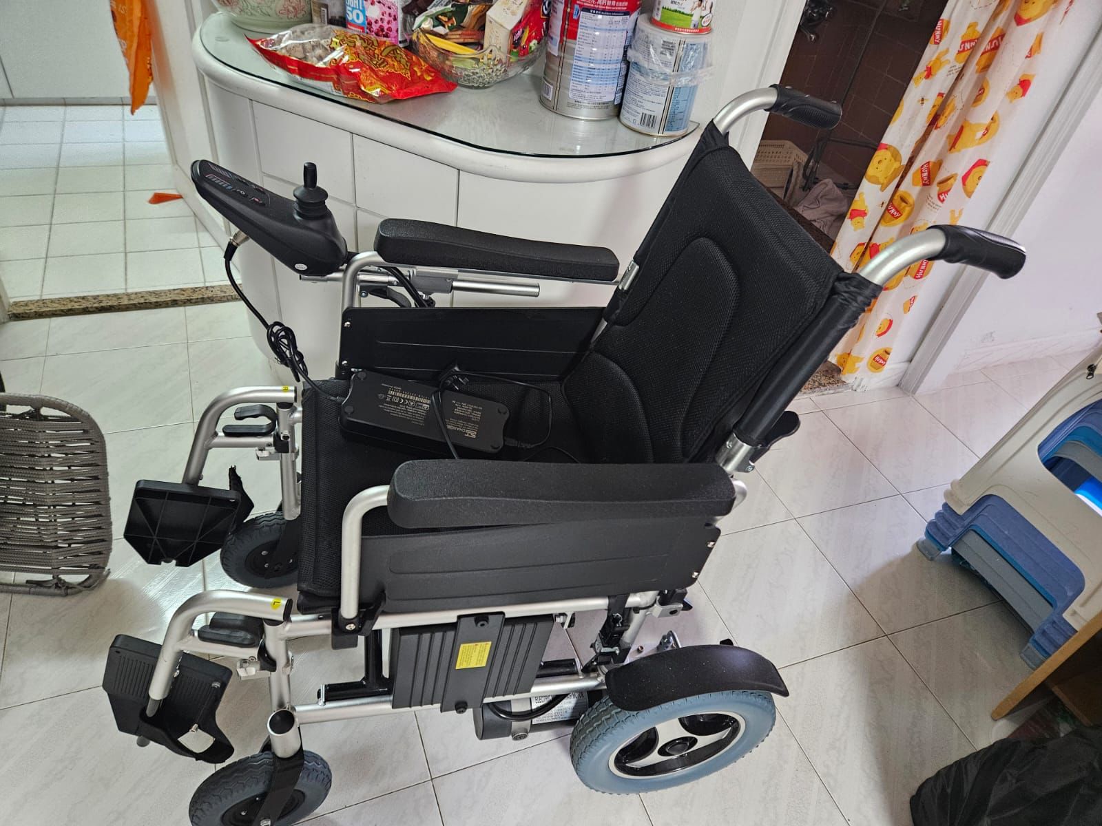 (二手)電動輪椅_EPWG02DLA/16_輕微使用痕跡(原價$12800) - 天天代步