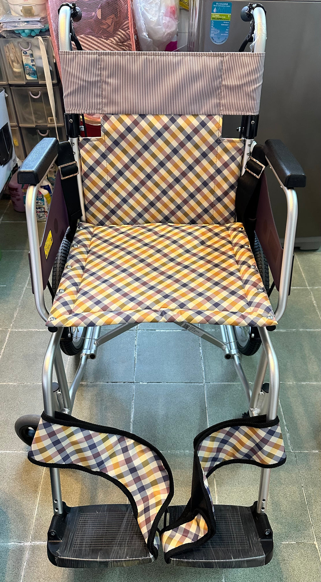 (Used) Manual wheelchair_ _ _Slight signs of use (Original price $)