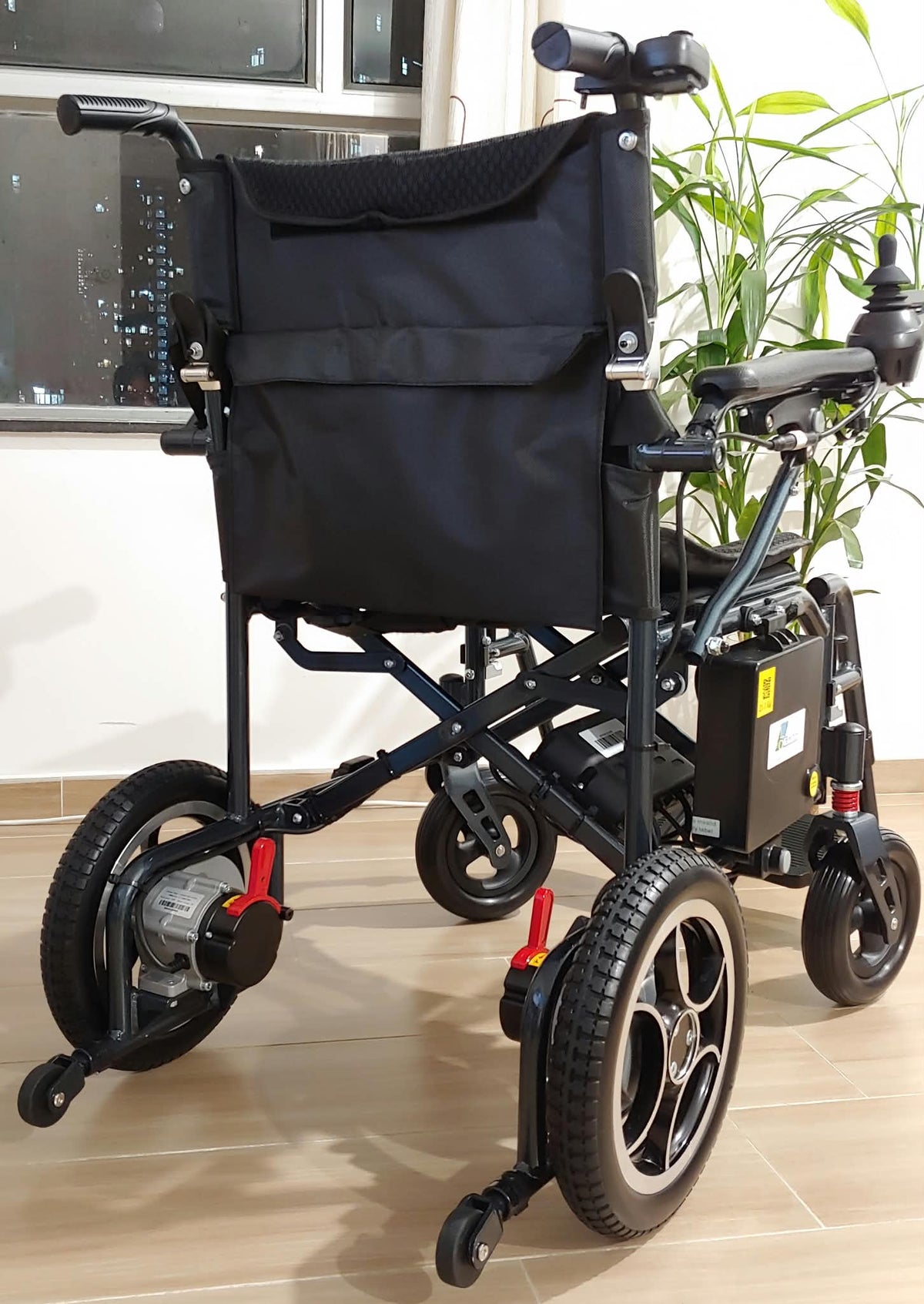 (Used) Manual wheelchair_ _ _Slight signs of use (Original price $)