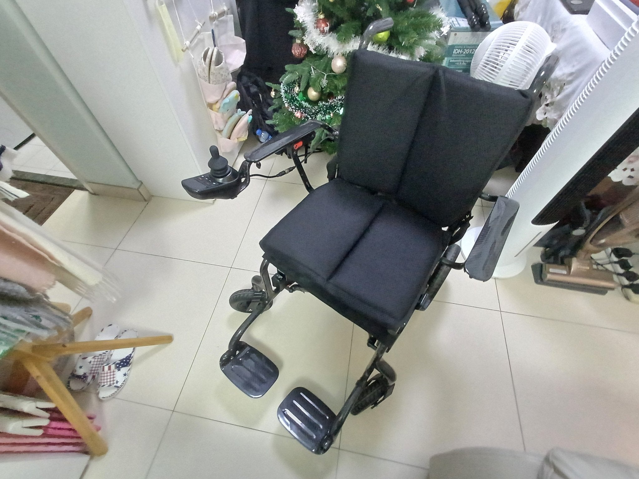 (二手)電動輪椅_Karoo_全新未使用(原價$19000) - 天天代步