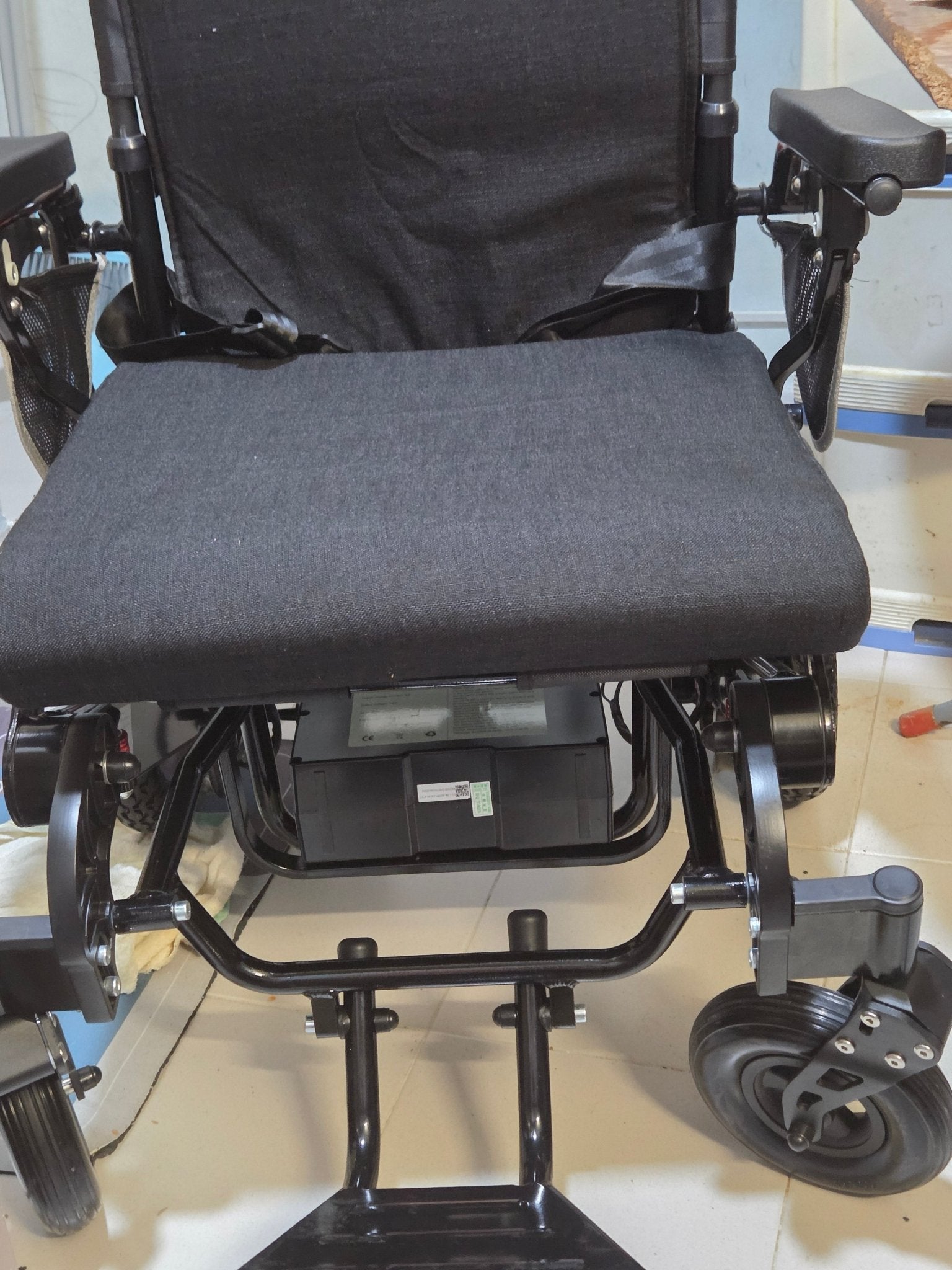 (二手)電動輪椅_Ksm - 6o6AF_全新未使用(原價$9988) - 天天代步