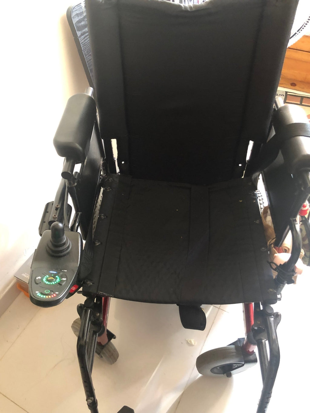 (二手)電動輪椅_Nutron R51_左邊防反欄有損壞(原價$20000+) - 天天代步
