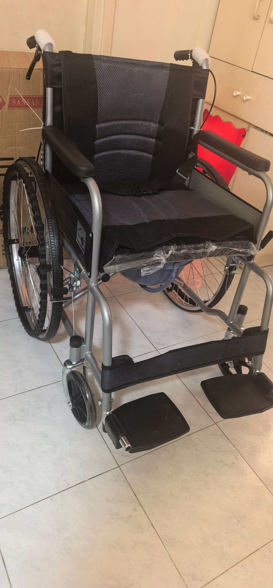 (二手)手動輪椅_大輪_全新未使用 - 天天代步