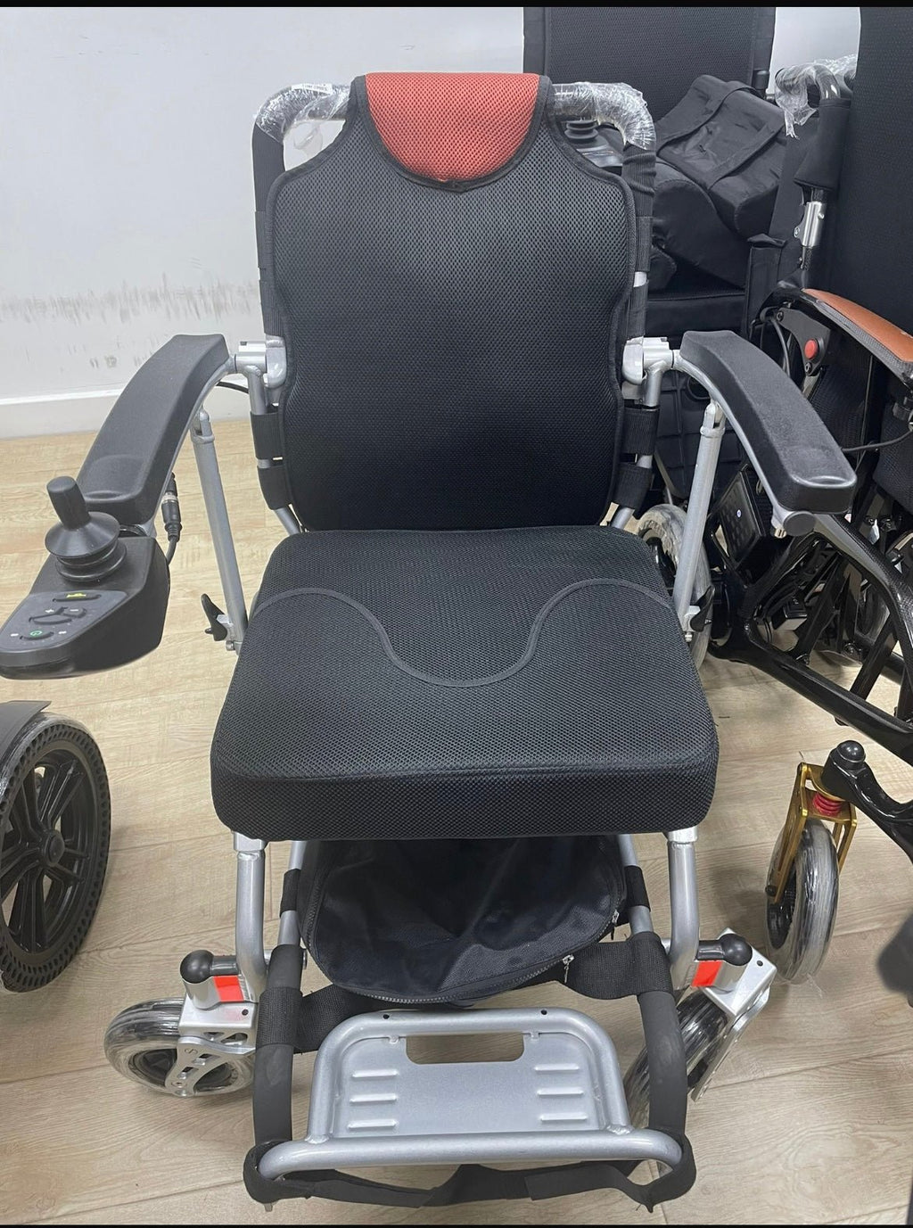 (二手)電動輪椅_SBME 0012_全新未使用(原價$6800) - 天天代步