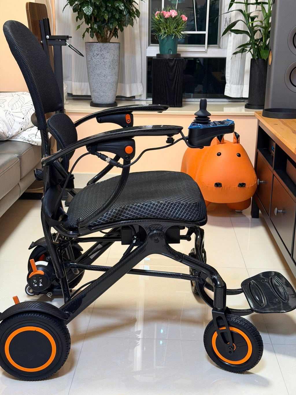 (二手)電動輪椅_Siweeci T1000_全新未使用(原價$13800) - 天天代步
