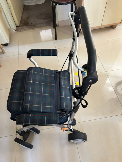 (二手)儲物助行車_Tacao_全新未使用(原價$1200) - 天天代步
