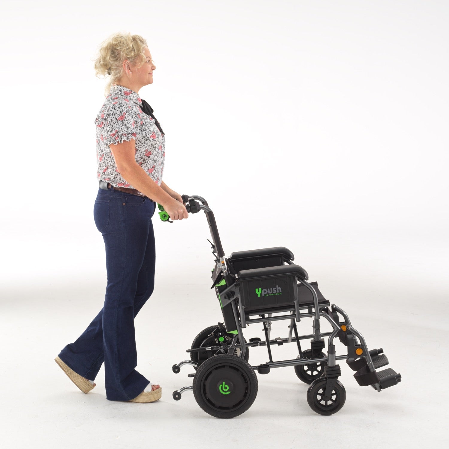 英國 Ypush® 電動後控助推輪椅 ｜獨家代理 |